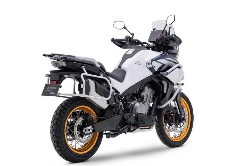 CFMOTO 800MT Explore