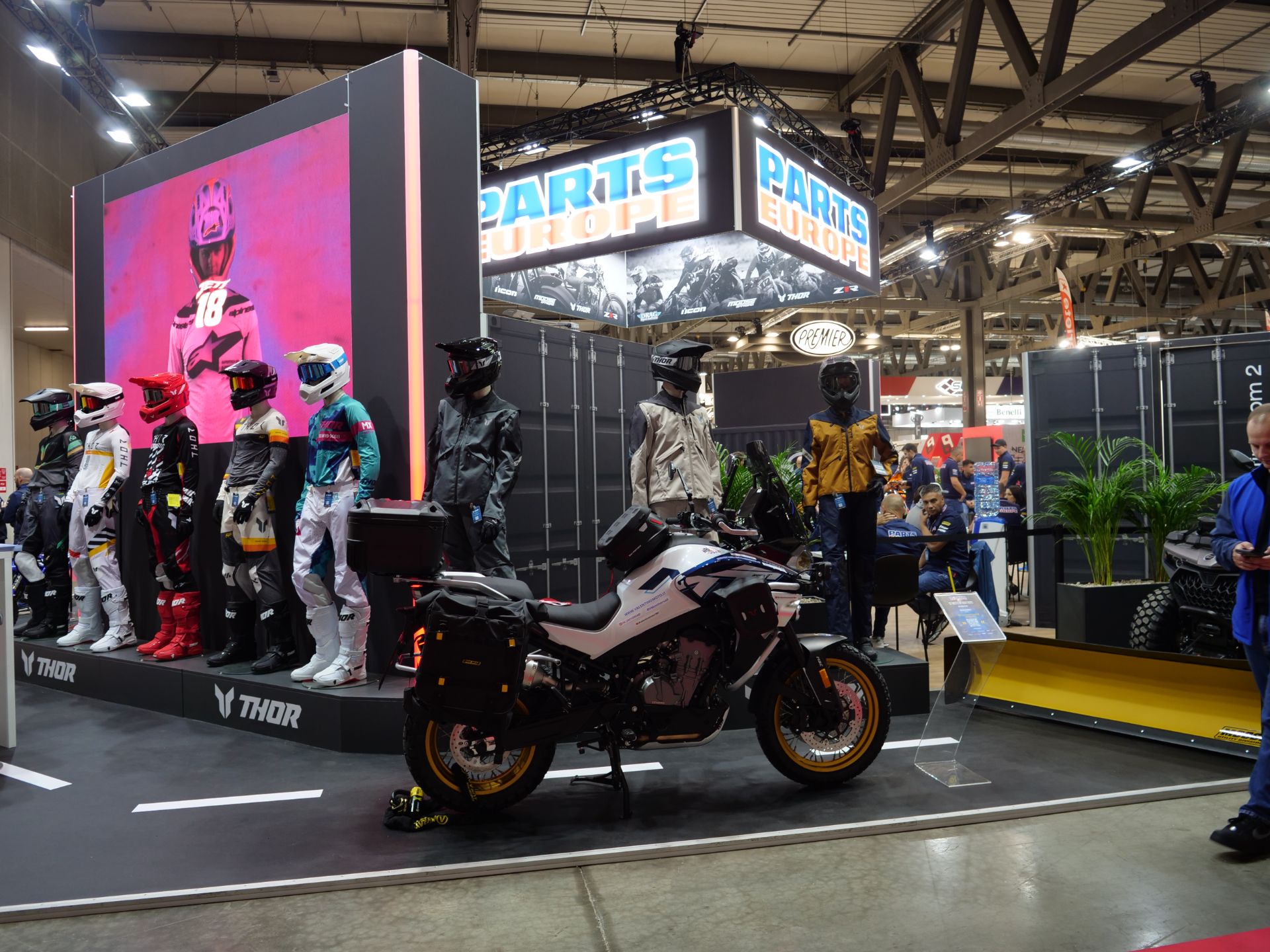CFMOTO 800MT Explore