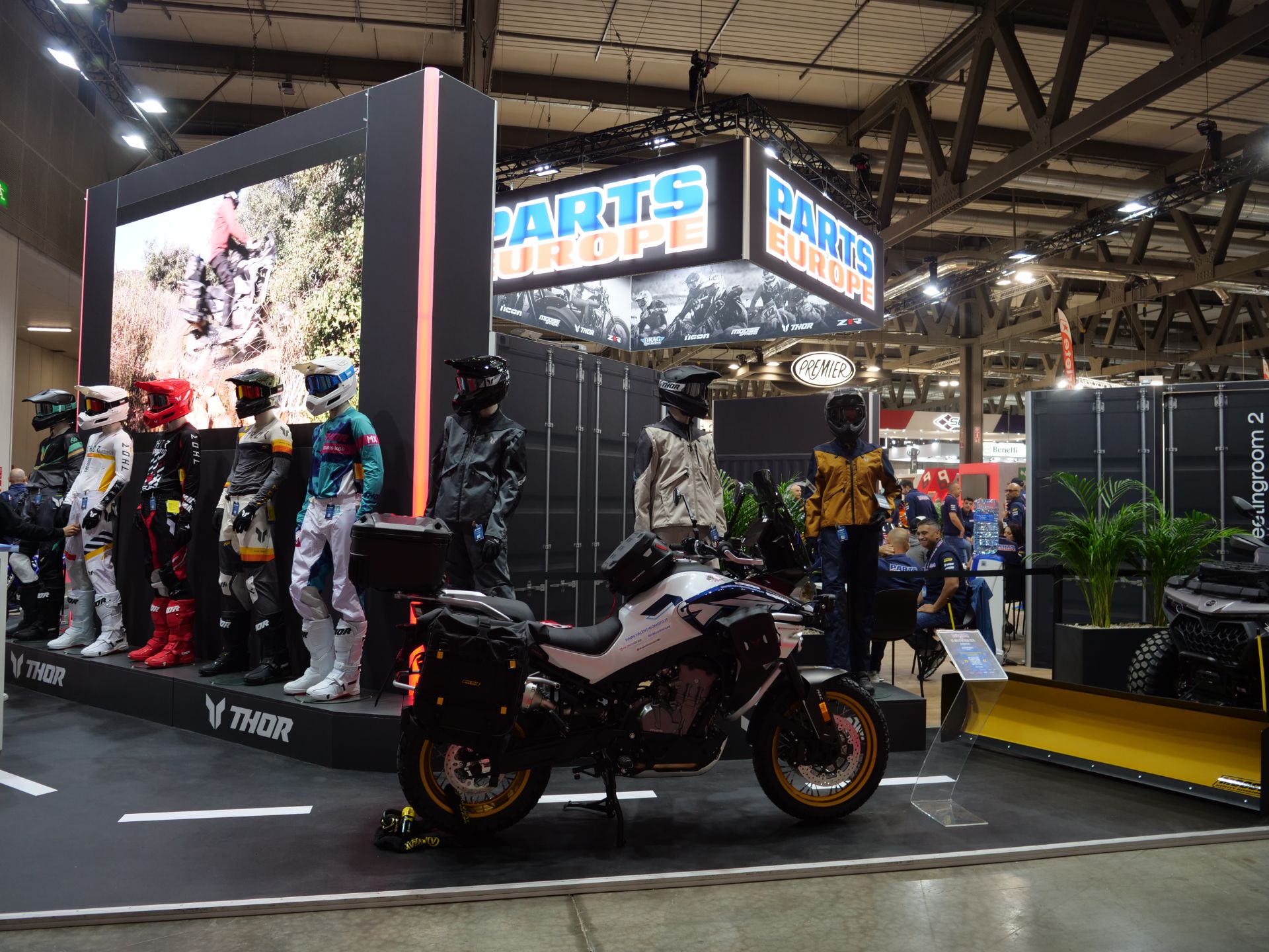 CFMOTO 800MT Explore