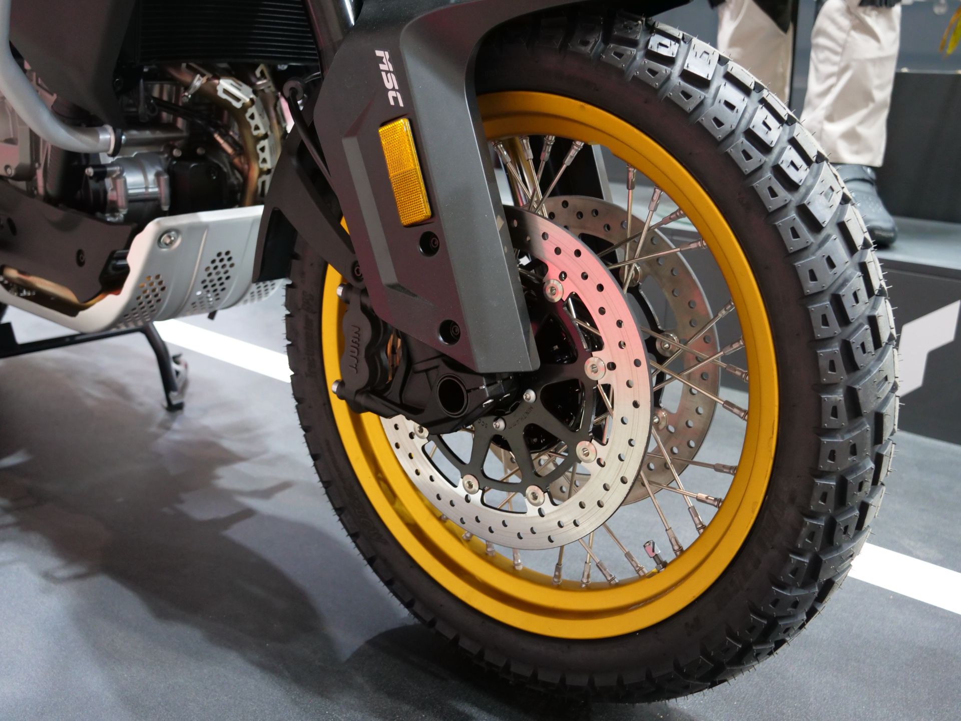 CFMOTO 800MT Explore