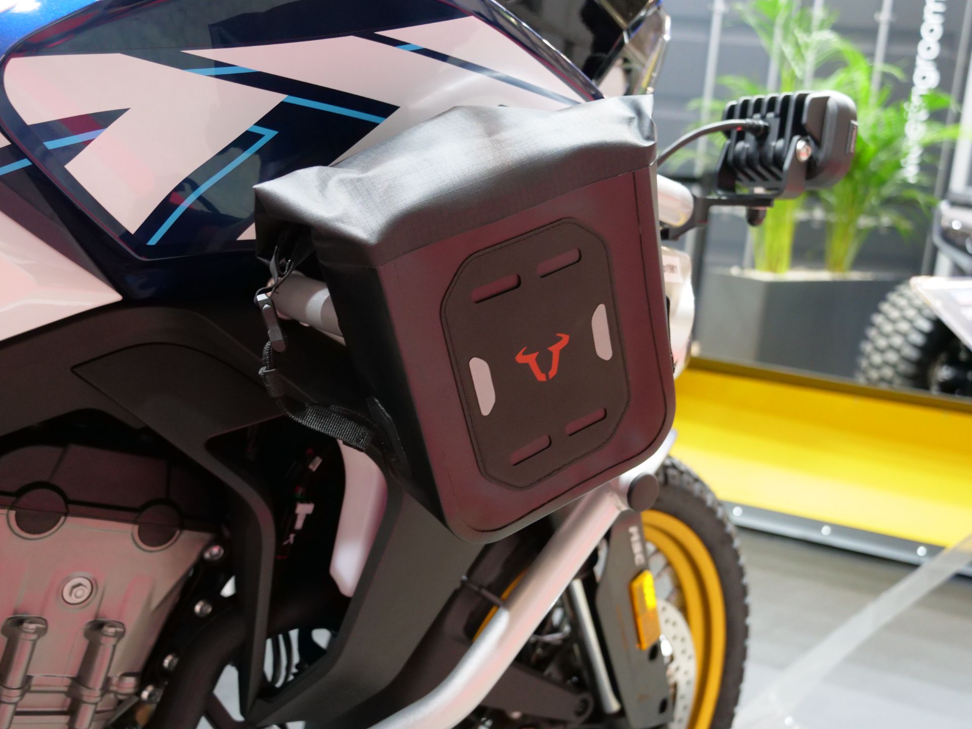 CFMOTO 800MT Explore