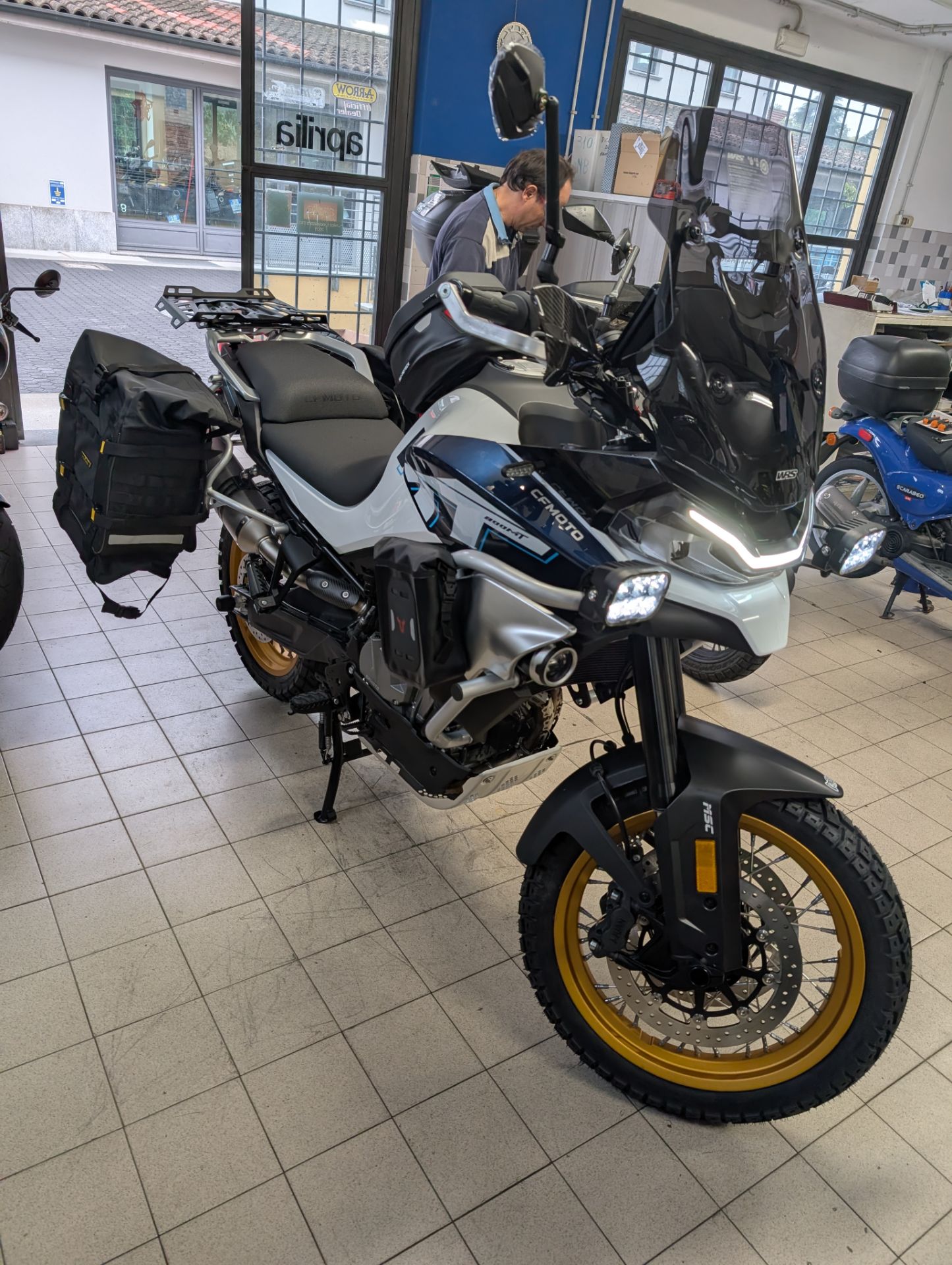 CFMOTO 800MT Explore