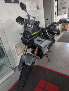 CFMOTO 450MT