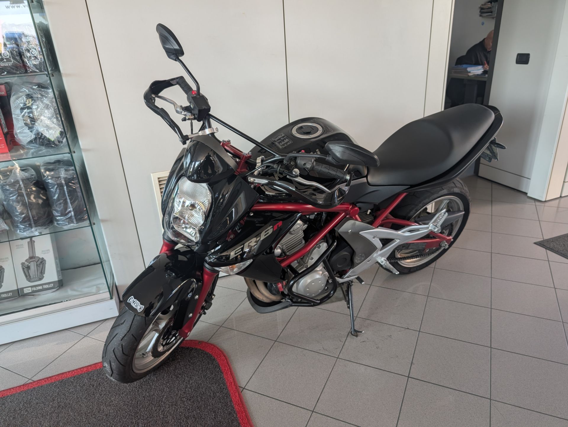 Kawasaki ER-6N