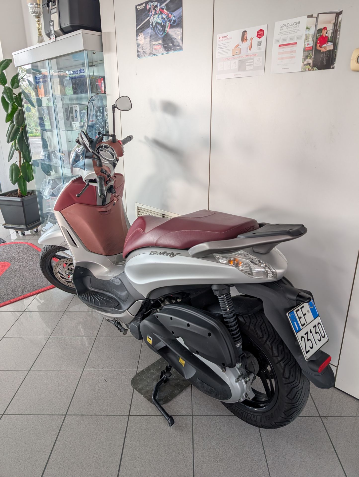 Piaggio Beverly 350 SportTouring ie ABS