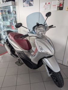 Piaggio Beverly 350 SportTouring ie ABS