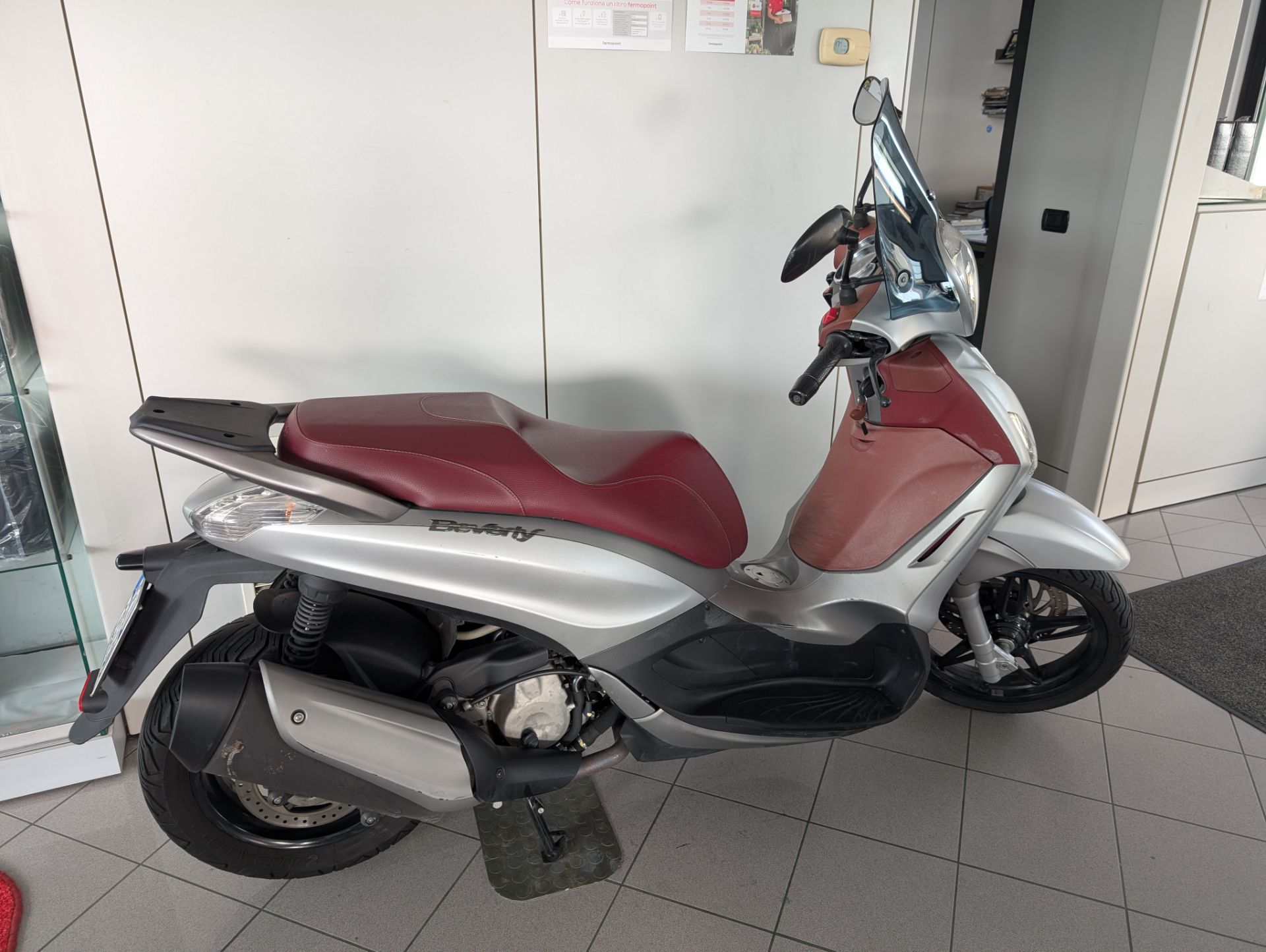 Piaggio Beverly 350 SportTouring ie ABS