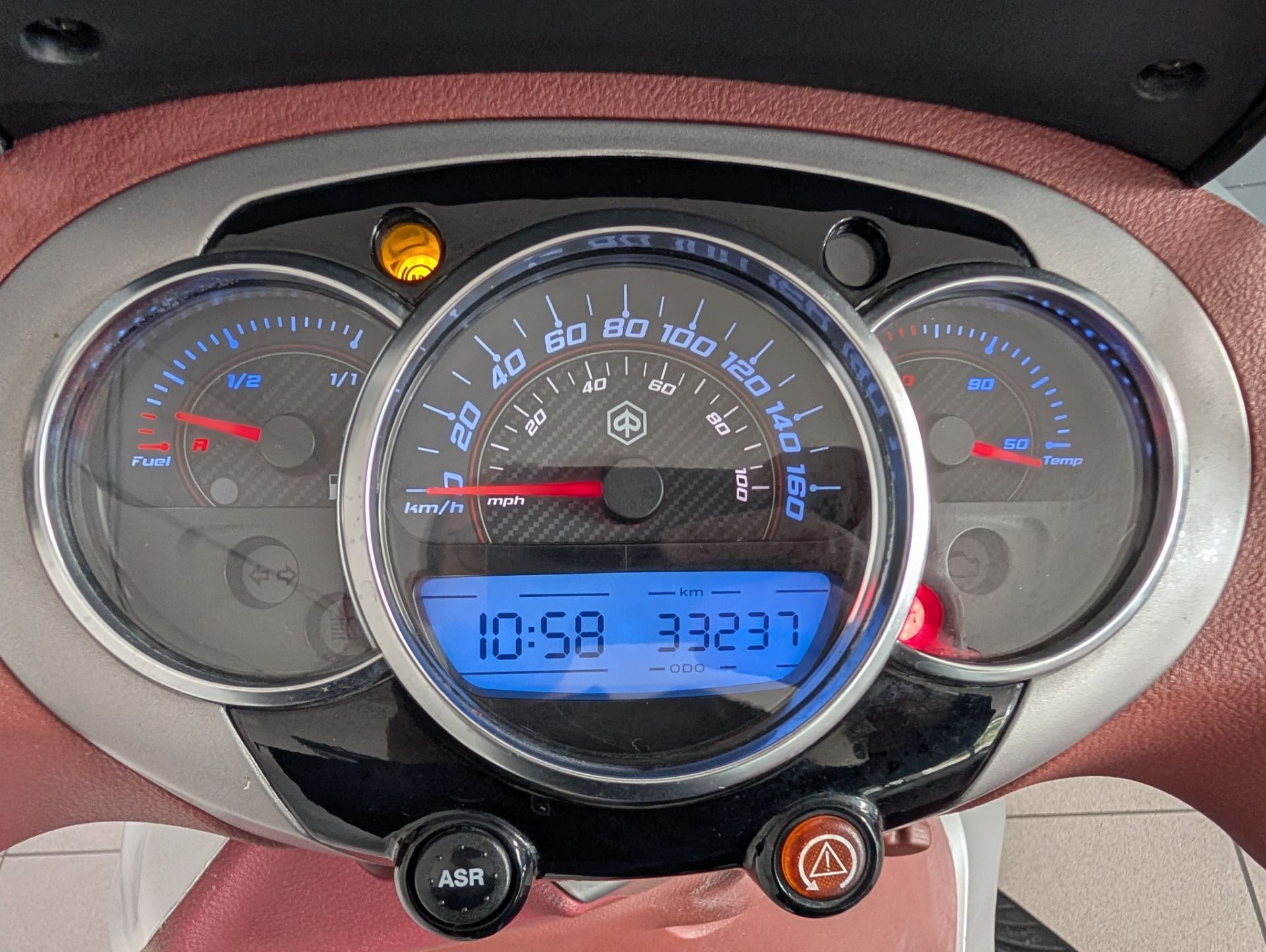 Piaggio Beverly 350 SportTouring ie ABS
